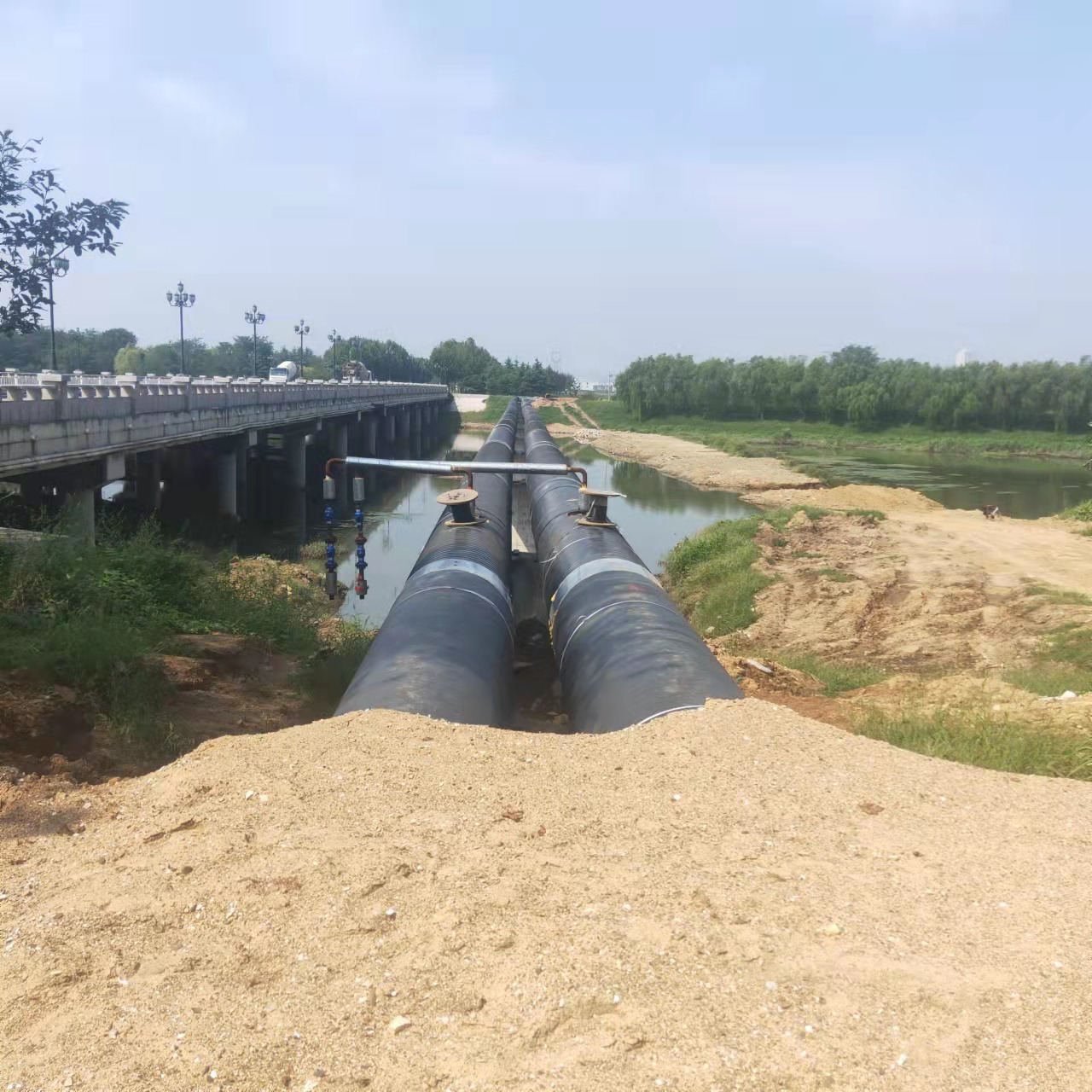杨浦西气东输管道施工输油管道清洗